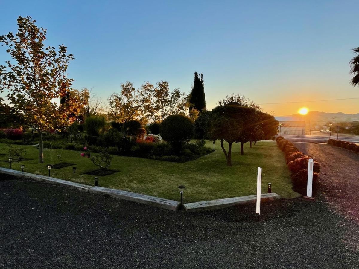 Quirindi Sunflower Motor Inn Экстерьер фото