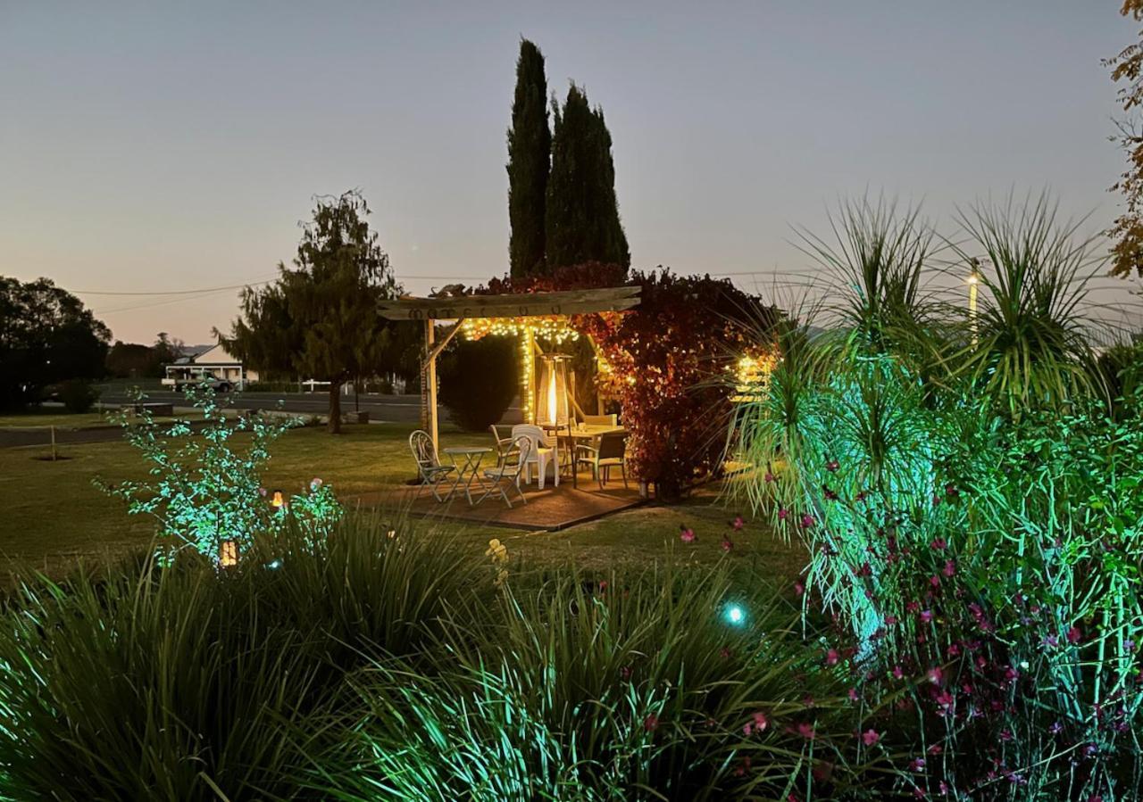 Quirindi Sunflower Motor Inn Экстерьер фото