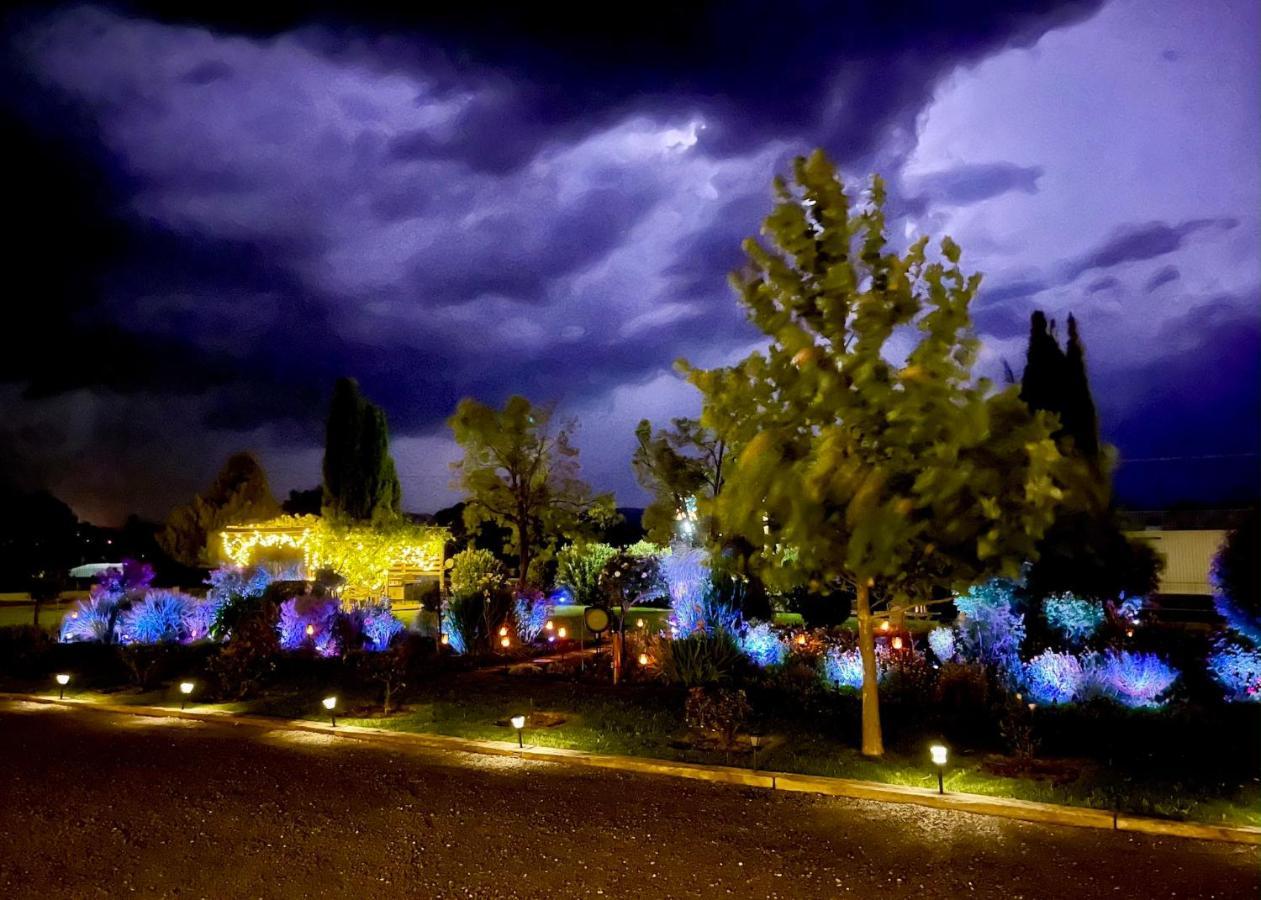 Quirindi Sunflower Motor Inn Экстерьер фото