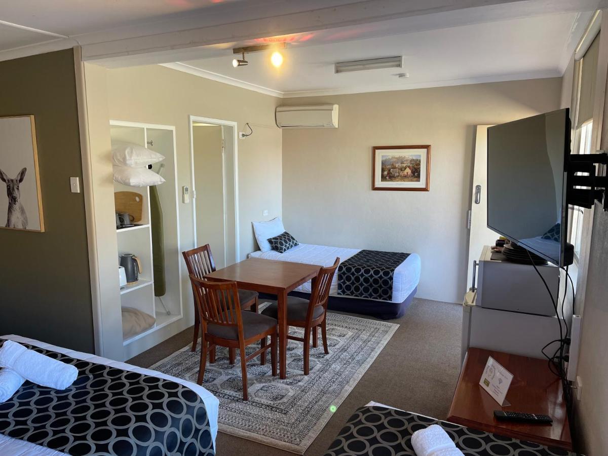 Quirindi Sunflower Motor Inn Экстерьер фото